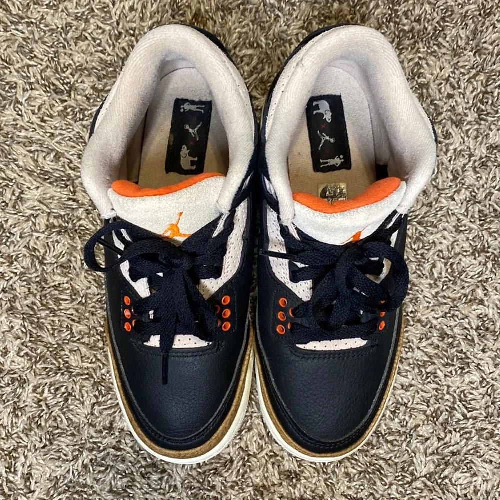 Nike Air Jordan 3 Retro Desert Elephant Boy's Sneakers 4.5 - Picture 4 of 13